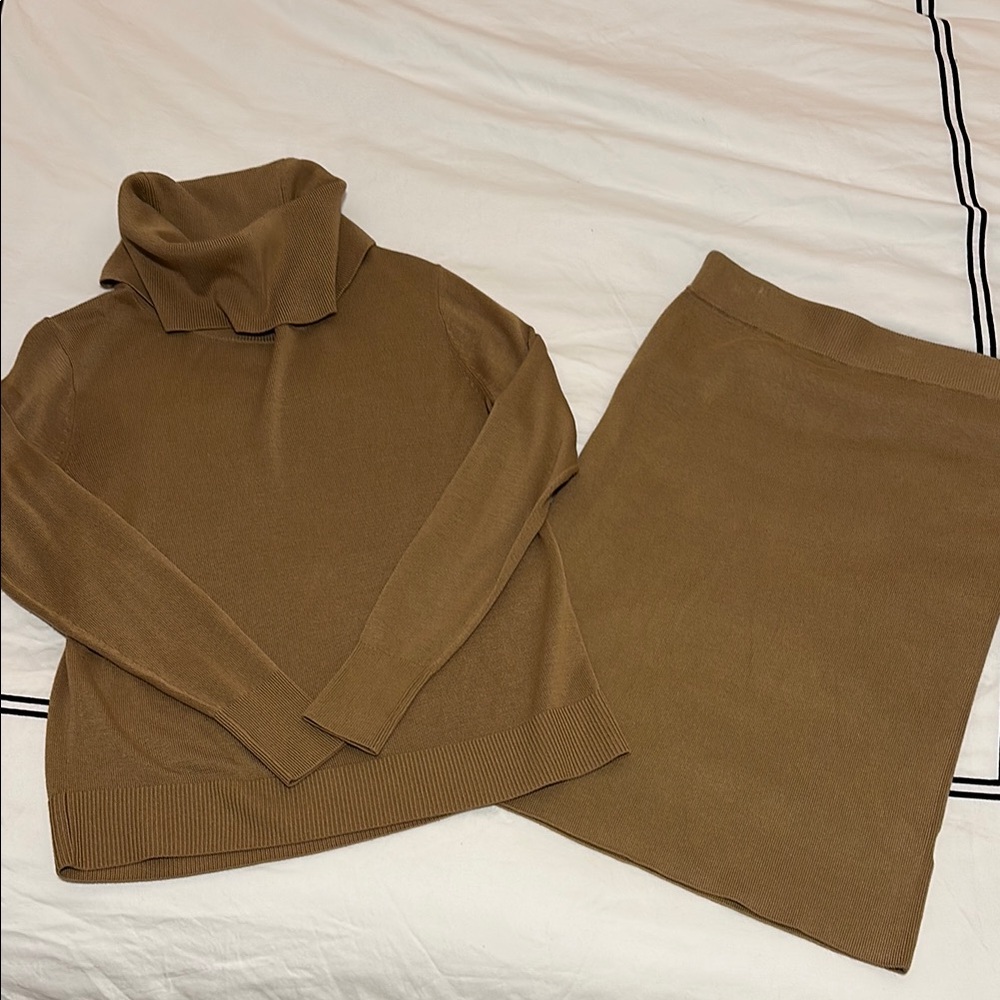 Banana Republic Camel Cowl Neck Sweater Set